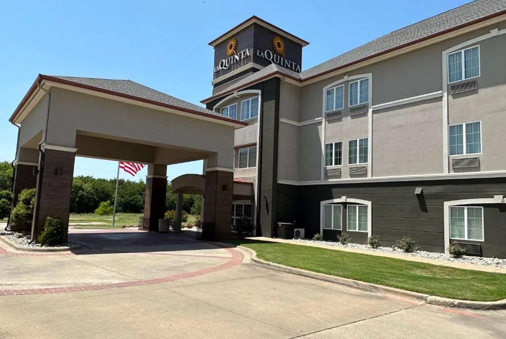 hotels in sulphur springs texas